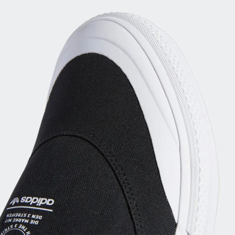 Adidas Nizza RF Slip Core Black / Core Black / Cloud White (S23722)