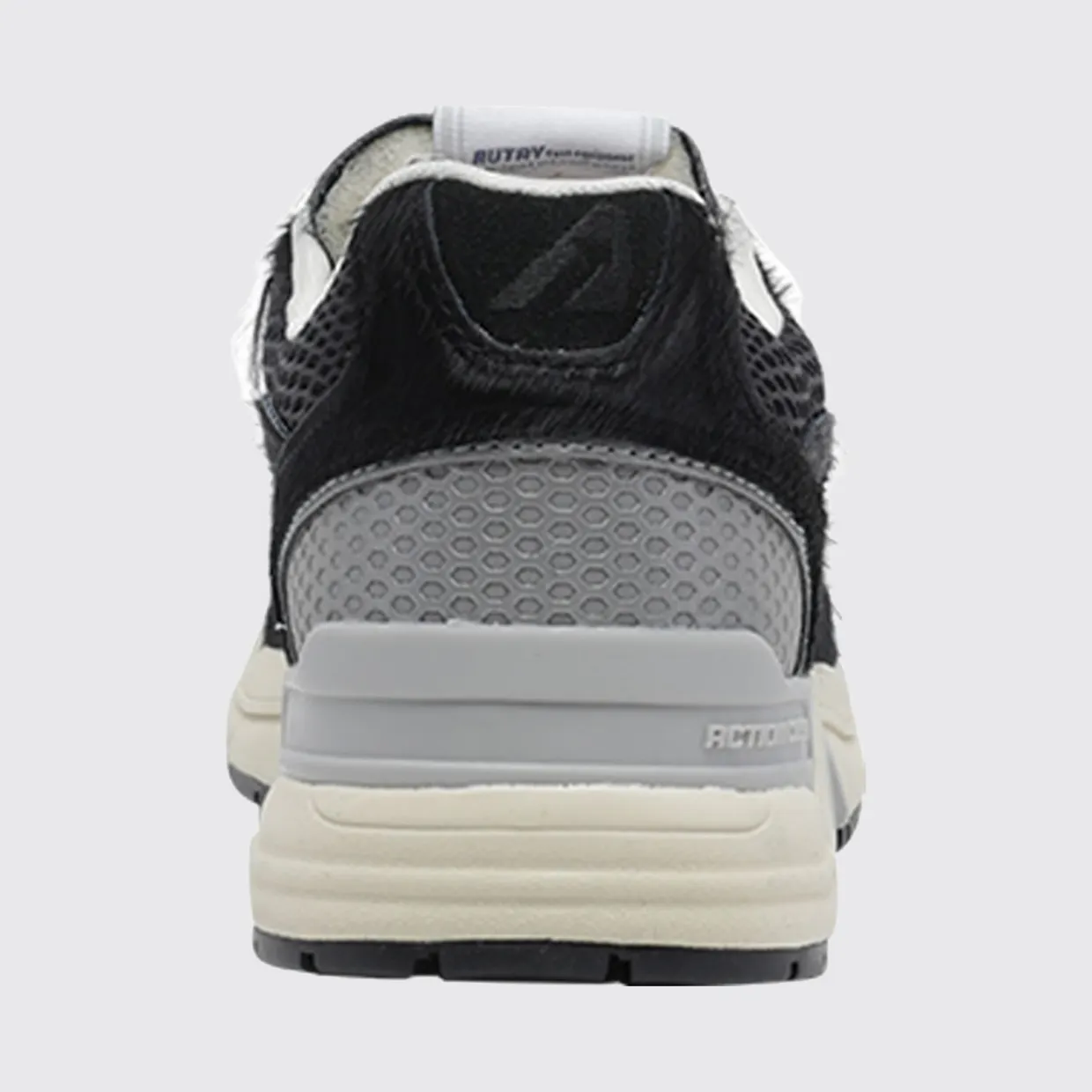 Autry Hyperway Low-Top Sneakers in Leather and Mesh with a Serrated Sole Black (HYLWWM02) (3)
