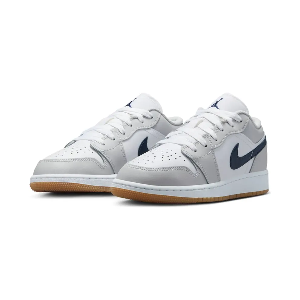 Jordan 1 Low GS “White Neutral Grey Gum Midnight Navy” (553560-146)