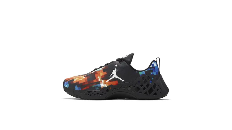 Jordan Trunner Nxt React HTM Black Black/White (CT2819-001)