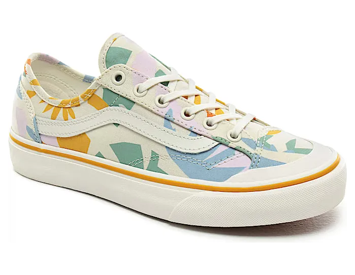 vans-style VN0A3MVLXMK