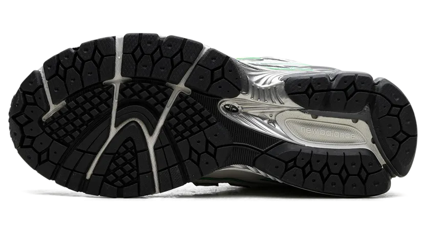 new-balance-1906 M1906RAG