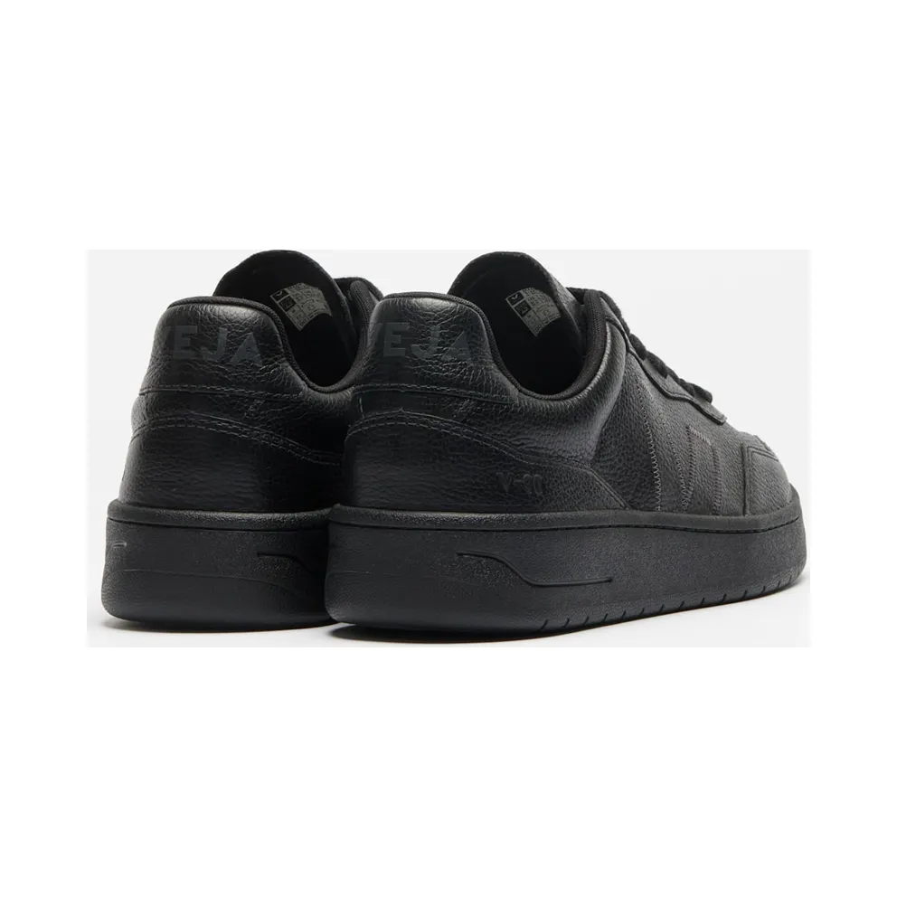 Veja V-90 Zz Grained Oil Leath Full-Black (VZ2021976B)