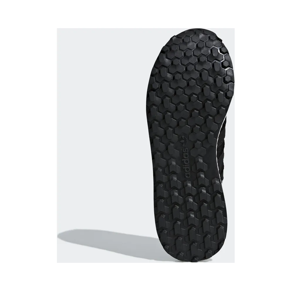 adidas Forest Grove Core Black Core Black/Core Black/Core Black (B37960)