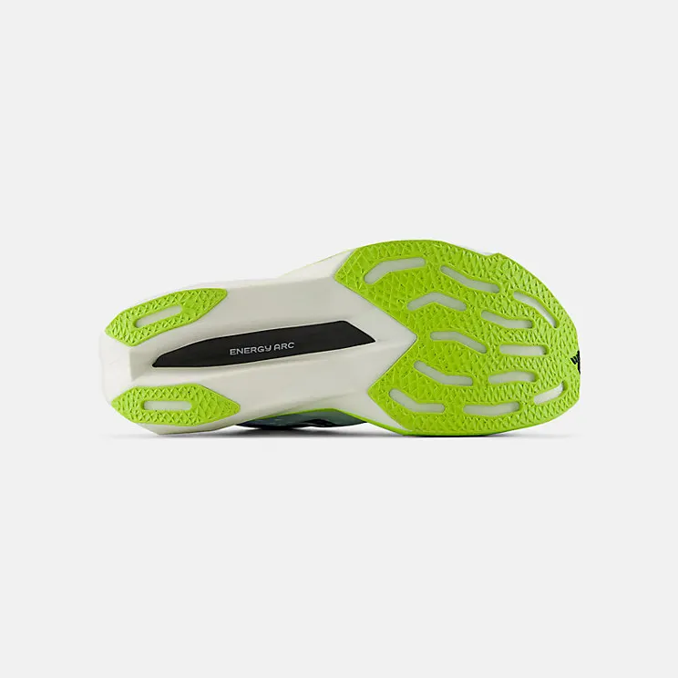 new-balance-fuelcell WFCRR8VV