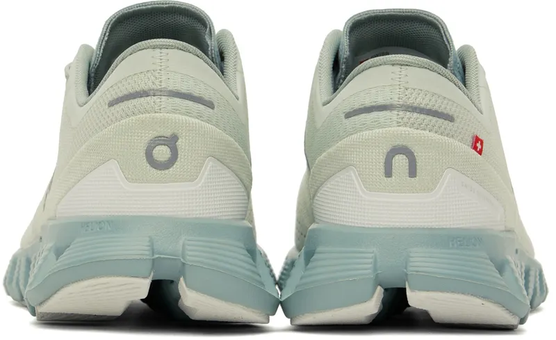 On Green Cloud X Sneakers (40.99036)
