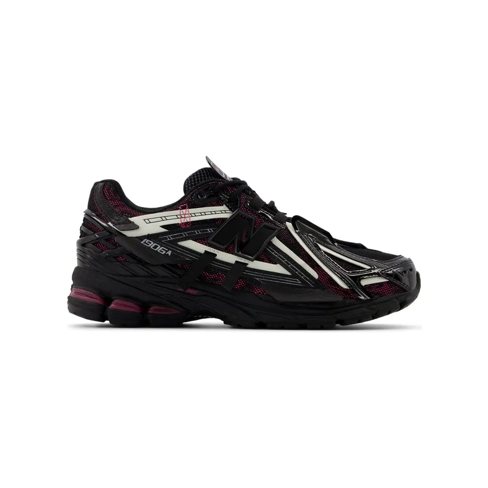 New Balance 1906A “Black Drogon Berry” (U1906AD)