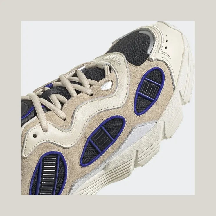 adidas-astir HQ4378