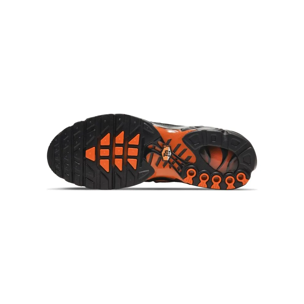 Nike Air Max Plus “Black / Team Orange / Iron Grey” (DD7111-002)