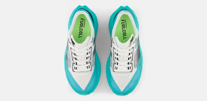 New Balance FuelCell Rebel v4 Cyber Jade (WFCXCJ4)