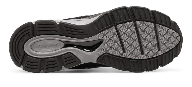 New Balance 990v4 Kith Black Black/Silver (M990BK4)