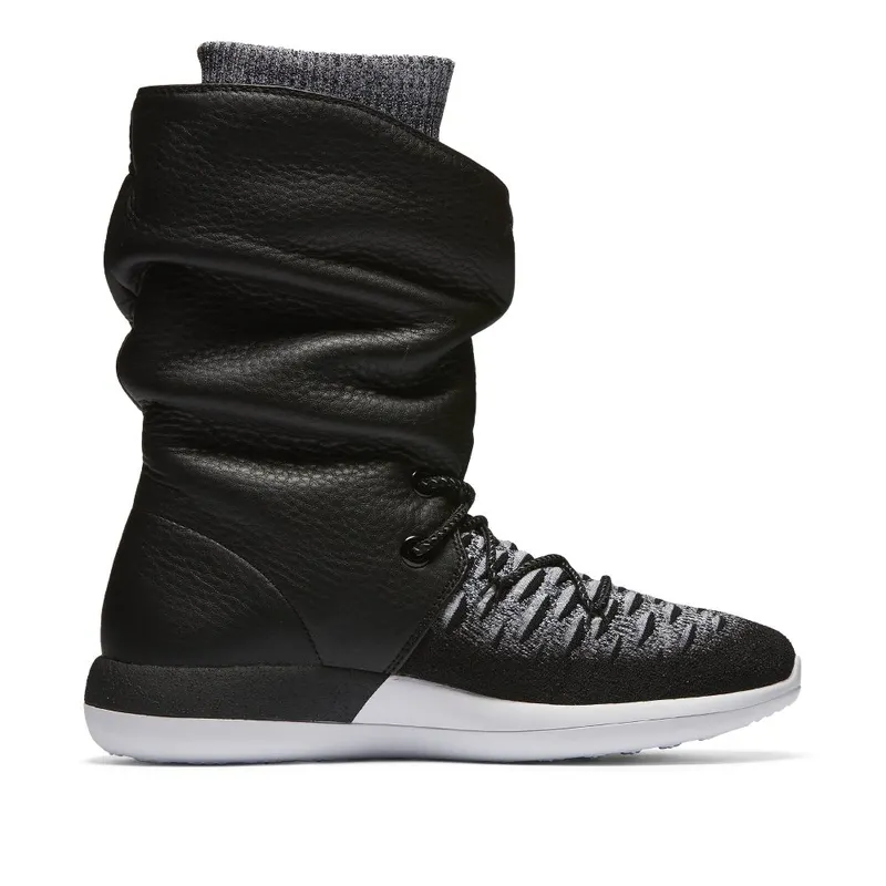 Nike Roshe Two Flyknit Hi Black/White/Metallic Gold/Black (861708-002)