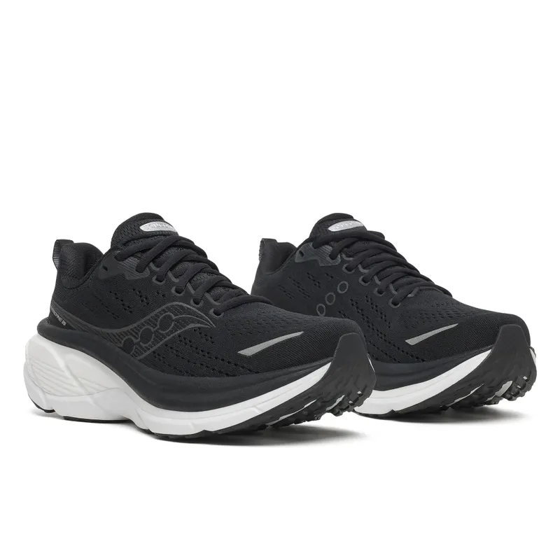 SAUCONY Hurricane 25 Wide “Black / White” (S11027-200)