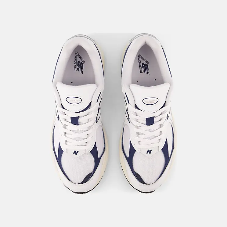 new-balance-2002r M2002RHQ