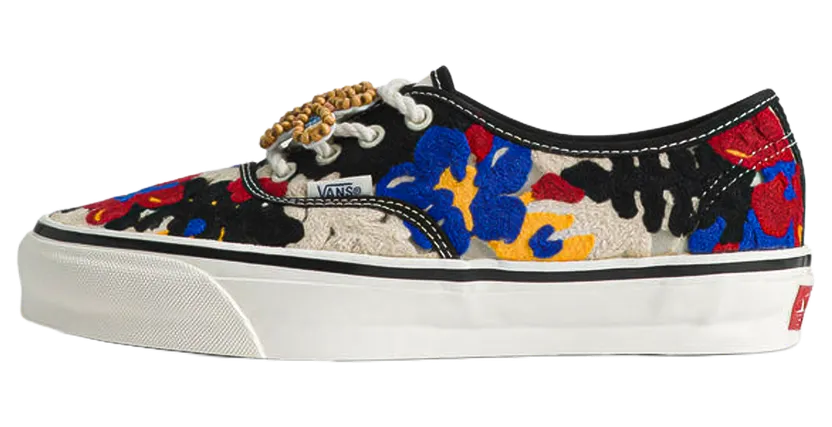 Vans Premium Authentic “Needlework White Red Blue” (VN000Y0S448)