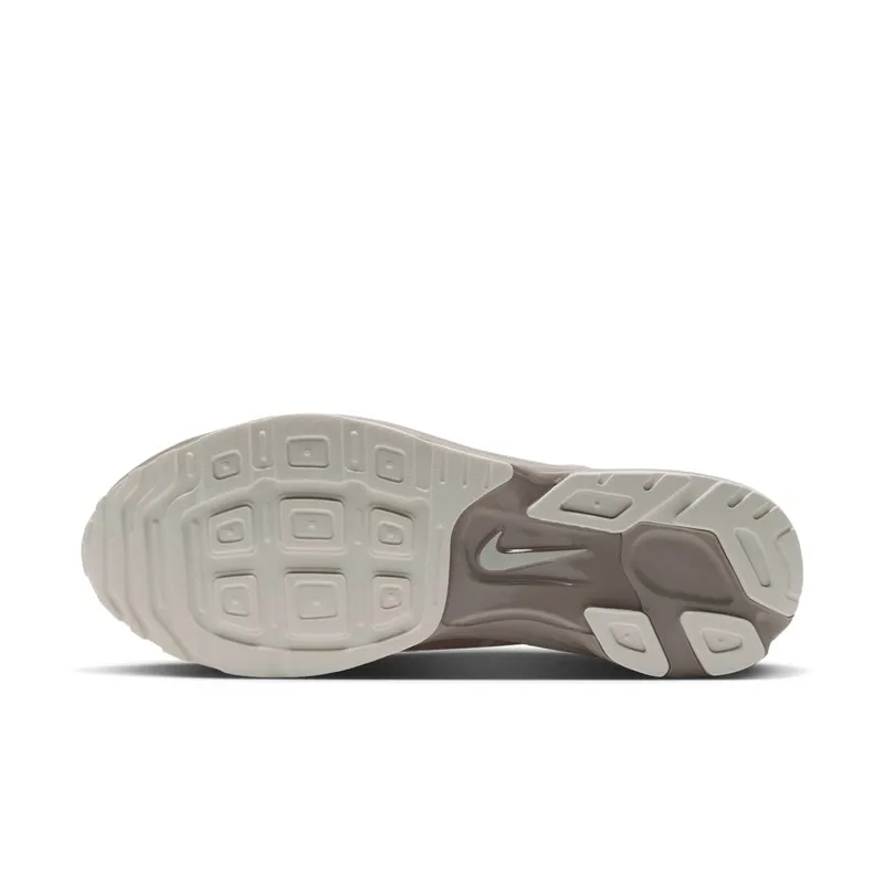 Nike Zoom Streak 3 “Cream II/Sail” (IQ8020-200)