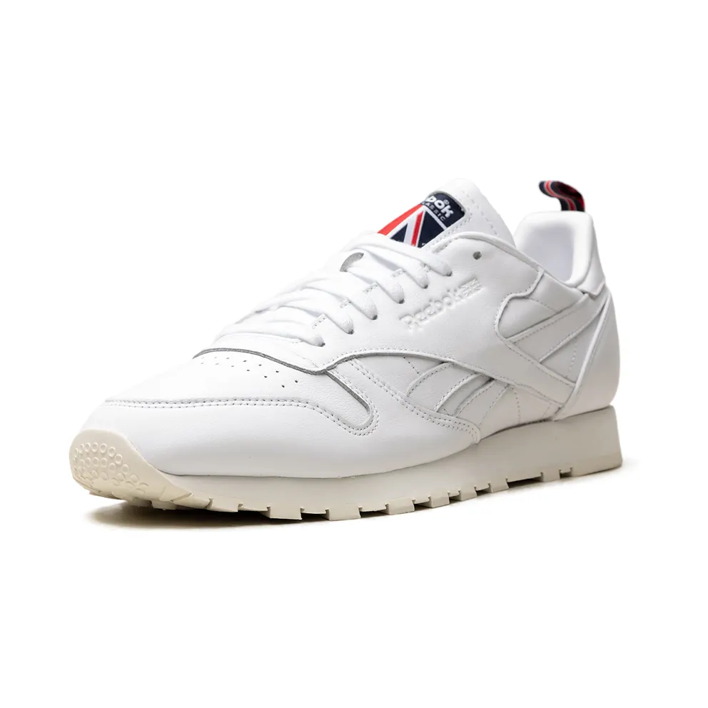 Reebok CL Leather “CHALK” (FW7796)