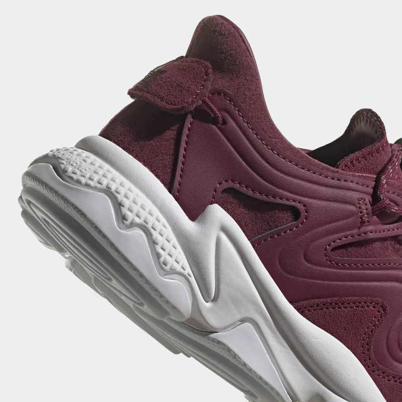 Adidas OZWEEGO Plus Victory Crimson / Victory Crimson / Core Black (H01184)