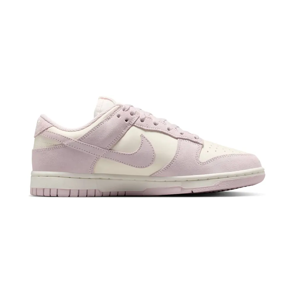 Nike Dunk Low “Sail Pearl Pink” (IO4244-100)