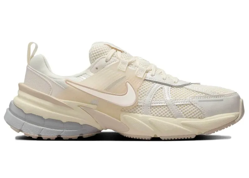Nike V2K Run Pale Ivory (HQ1512-110)
