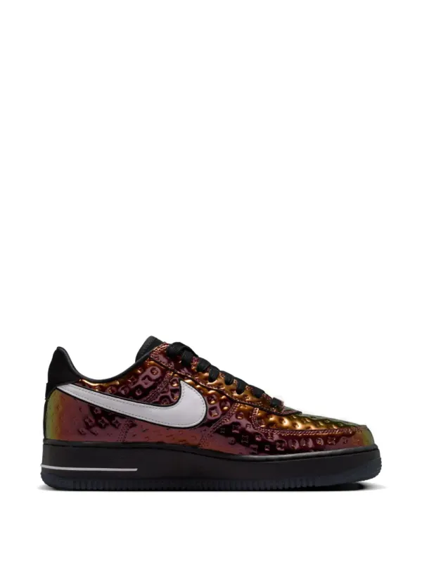 Nike Low sneakers with reliëf – Brown (IU9209)