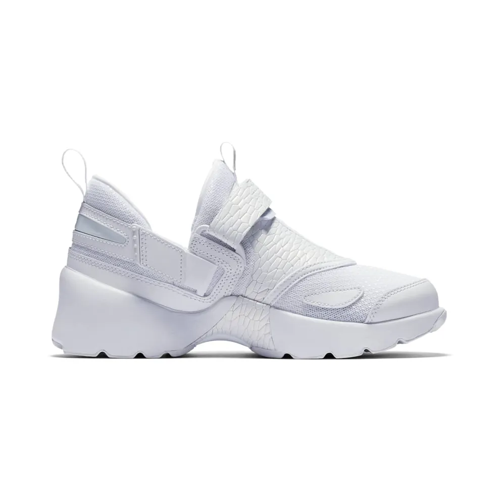 Jordan Trunner LX Heiress Frost White (GS) White/Pure Platinum-White (897997-100)