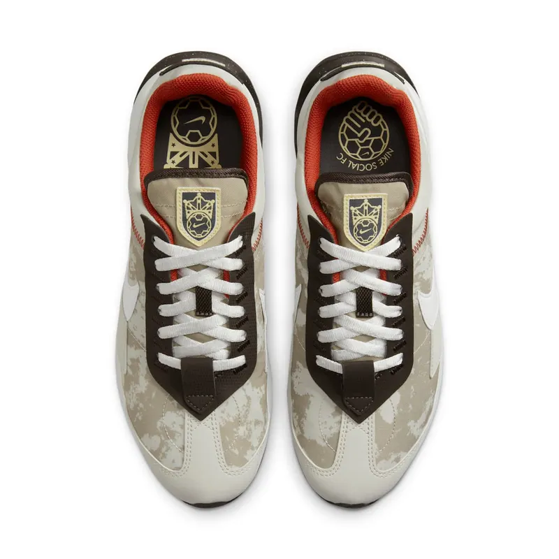 Nike Air Max Pre-Day SE Social FC (DQ4067-200)