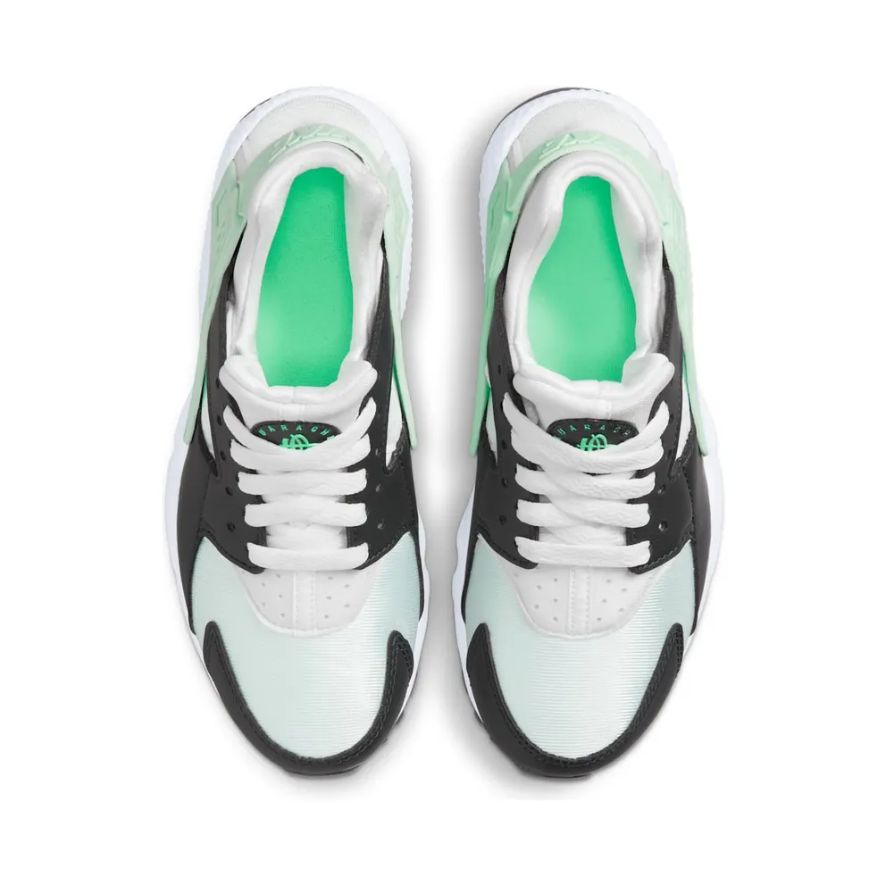 Nike Huarache Run Older Kids’ White (654275-116)