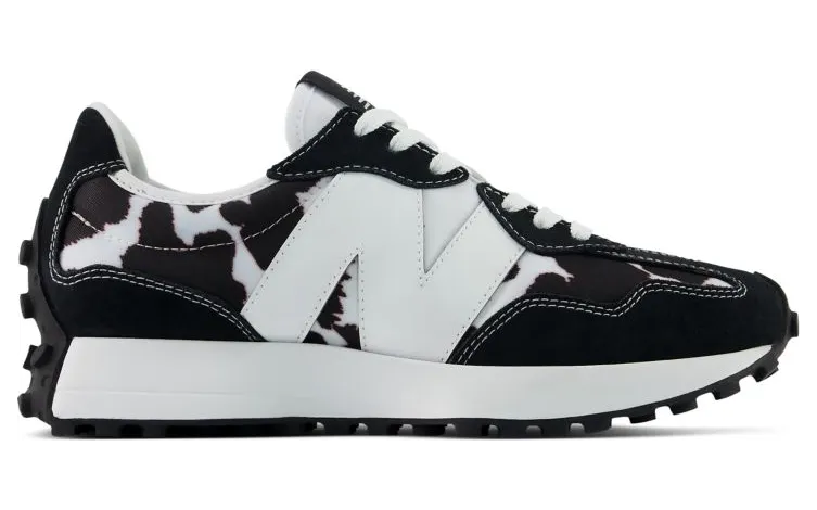 New Balance 327 (W327APA)
