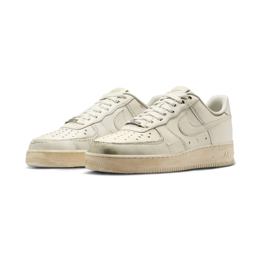Nike Air Force 1 Low “.SWOOSH – Dirty Triple White” (HJ9346-100)