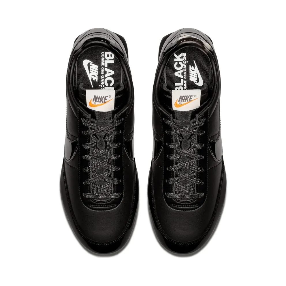 Nike x Comme des Garcons Night Track Wiht (AQ3695-001)