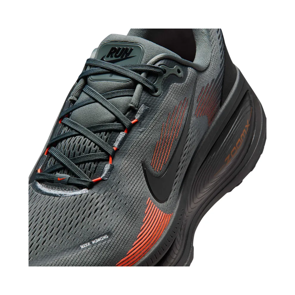 Nike Vomero 18 “Smoke Grey Orange Black” (HM6803-011)