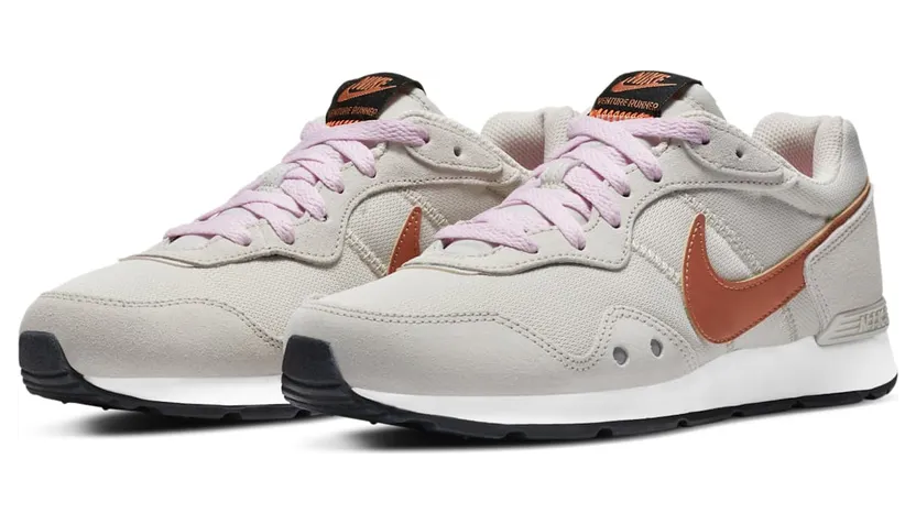 nike-venture-runner CK2948-102