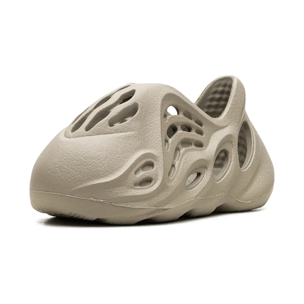 Yeezy Foam Runner Toddler “Stone Salt” (HP5336)