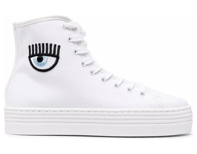 Chiara Ferragni Sneakers with patchdetail – White (CF2923)