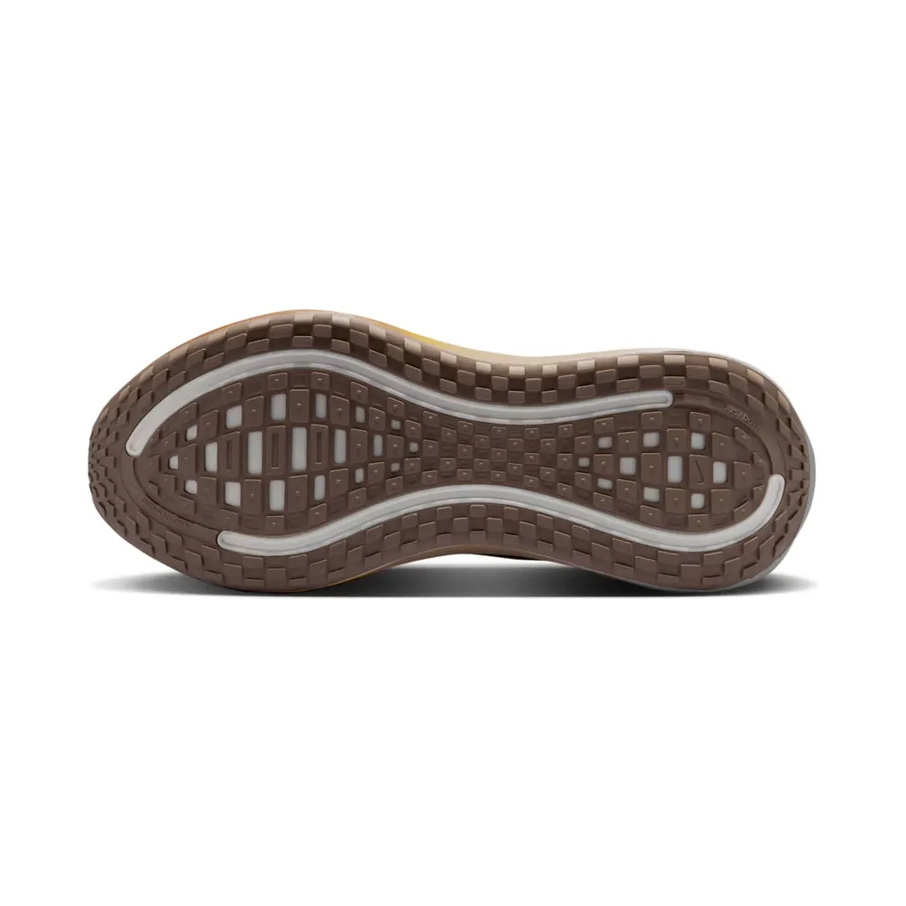 Nike Vomero Plus “Desert Camo/Ceramic/College Grey/Yukon Brown” (IV4522-200)