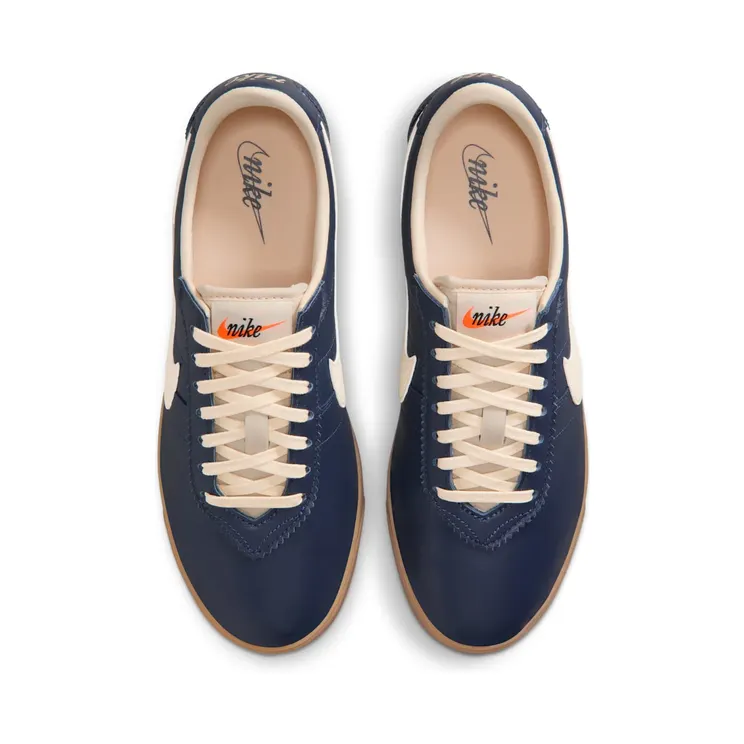nike-astro-grabber II1259-400