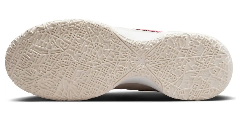 nike-zoom DR8784-100