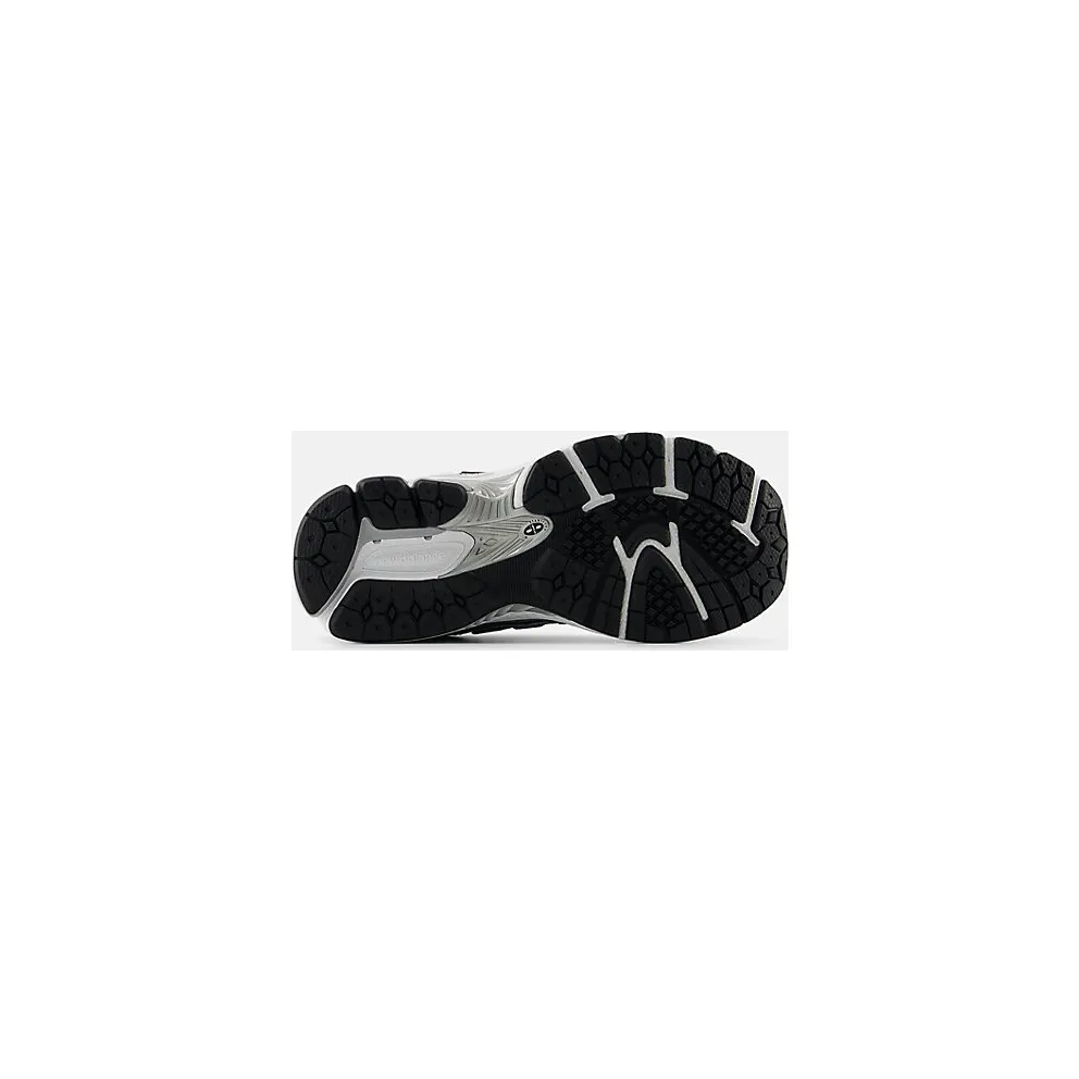 New Balance 1906R Silver Metalic Black (GC1906CG)