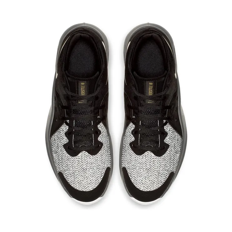 nike-air-versitile AO4430-005