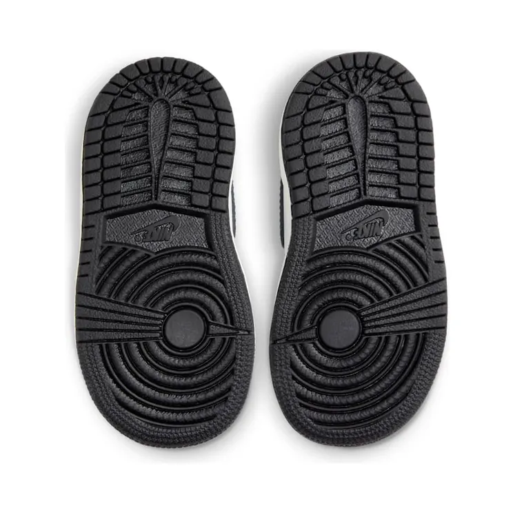 air-jordan-1 CU0450-300