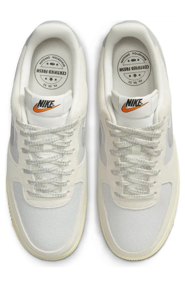nike-air-force DO9801-100