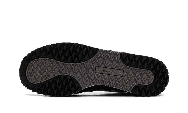 Adidas New York “Charcoal” (JH9801)