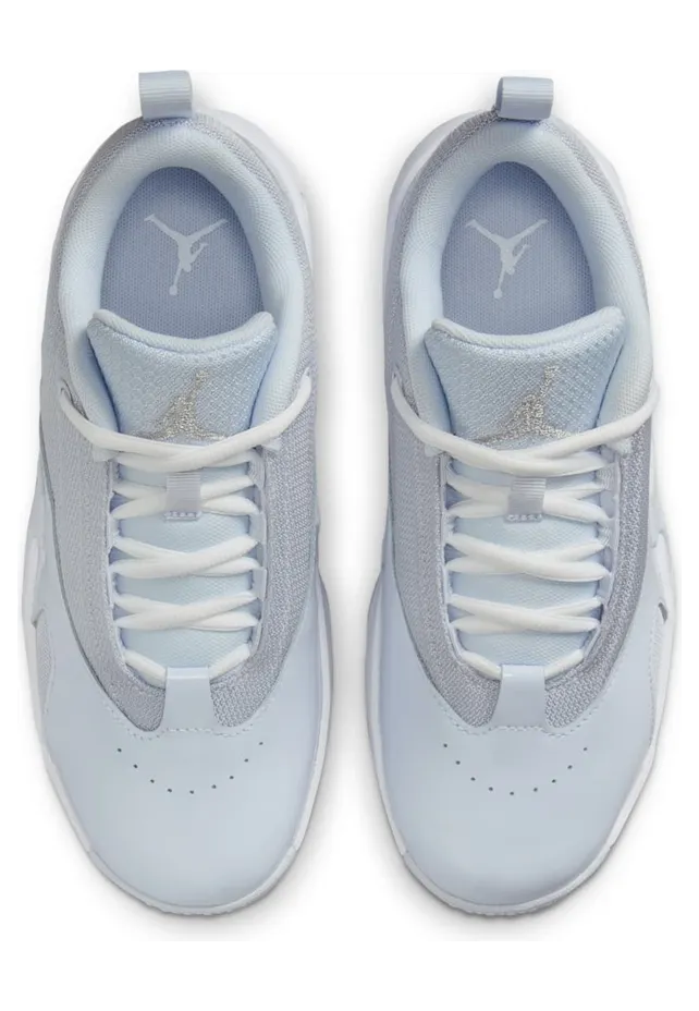 air-jordan-max-aura FQ8297-400