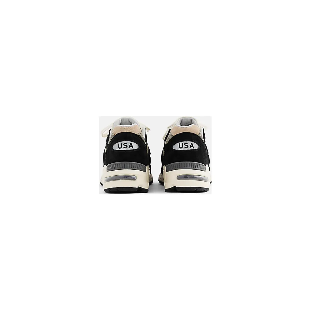 New Balance 990 v2 “Teddy Santis – Black” (M990TE2)