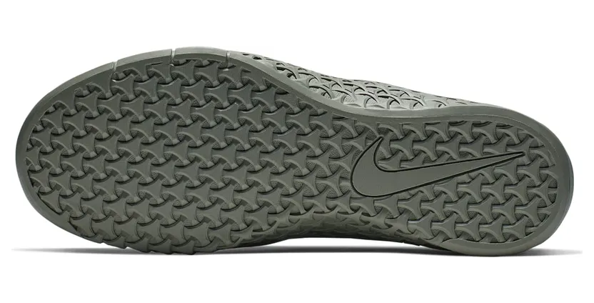 nike-metcon BQ3088-002