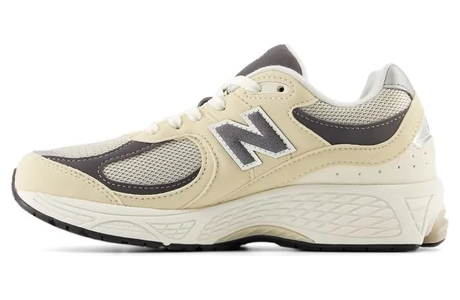 new-balance-2002r GC2002FA