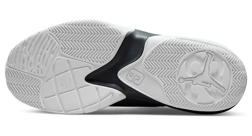 air-jordan-max-aura CZ4167-113