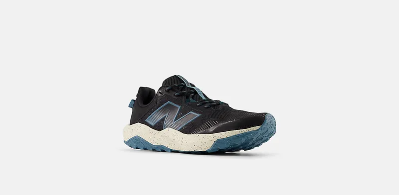 NEW BALANCE DynaSoft Nitrel v6 “BLACK / SALT WATER / TIMBERWOLF” (MNTR9D5)