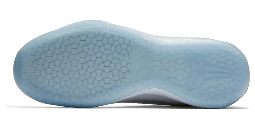nike-kobe 852425-110